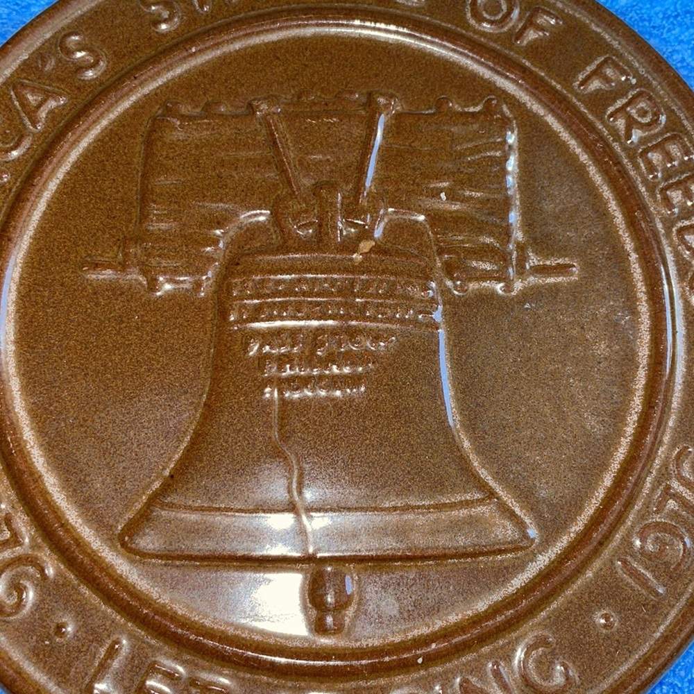 Vintage NEW.  Frankoma Pottery Liberty Bell Trivit. 6” diameter.  #LB-TR - Picture 3 of 4